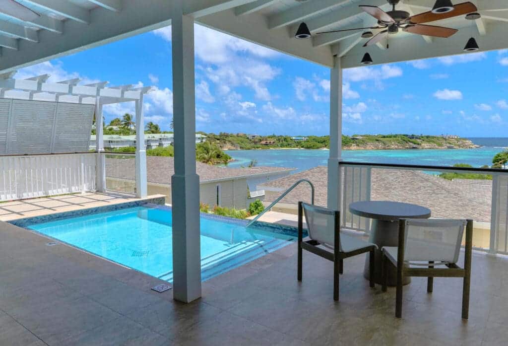 Signature Villa large pool deck